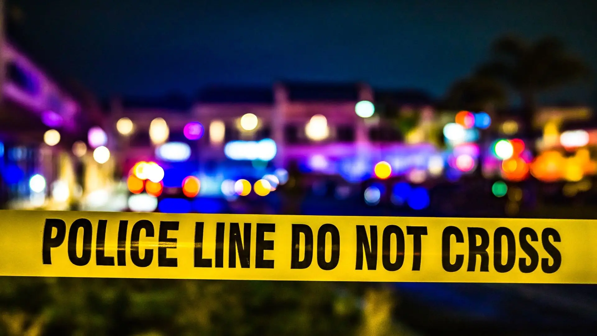Vários feridos e dois polícias mortos em tiroteios nos Estados Unidos