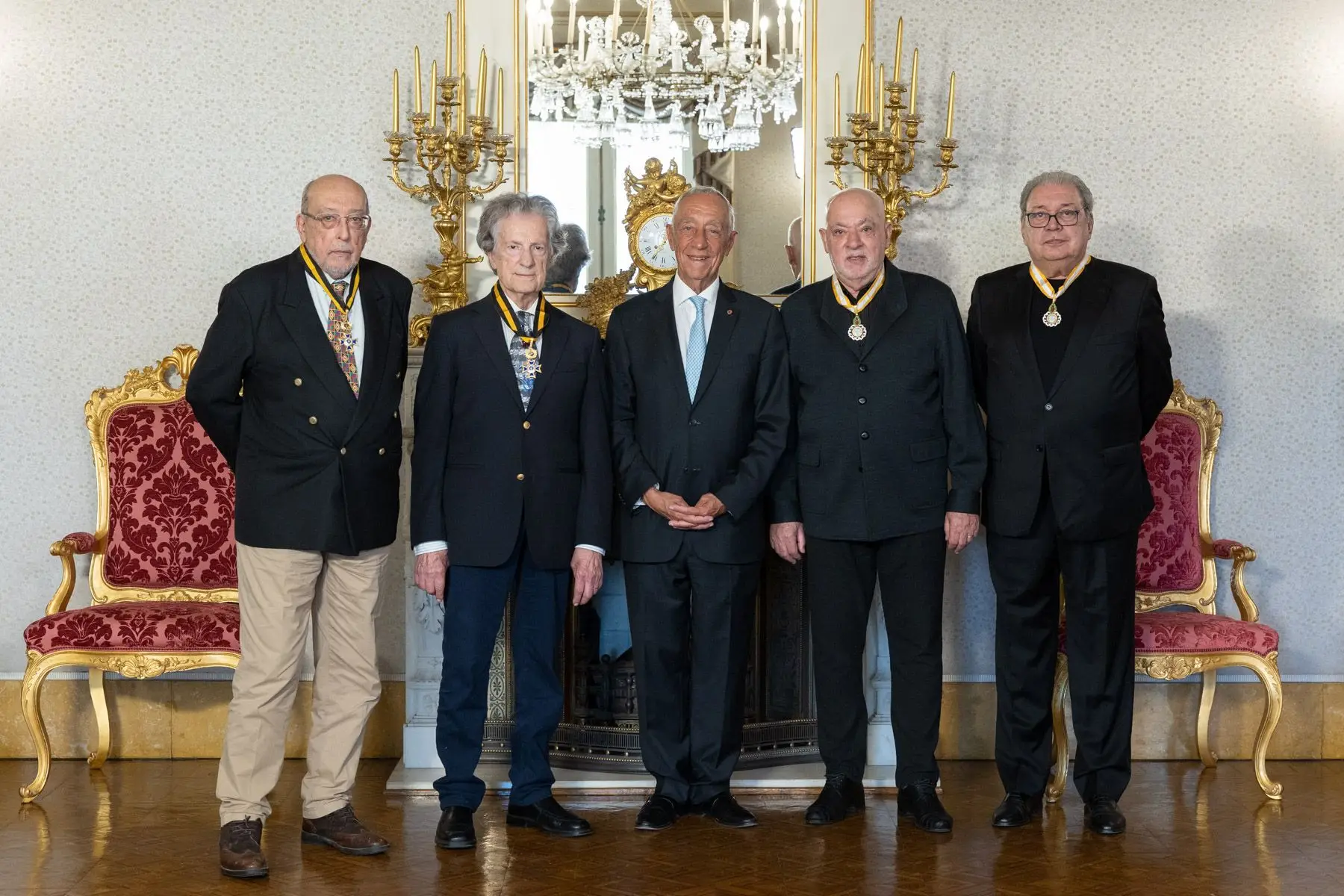 Quatro nomes da música e cultura portuguesas condecorados pelo Presidente Marcelo
