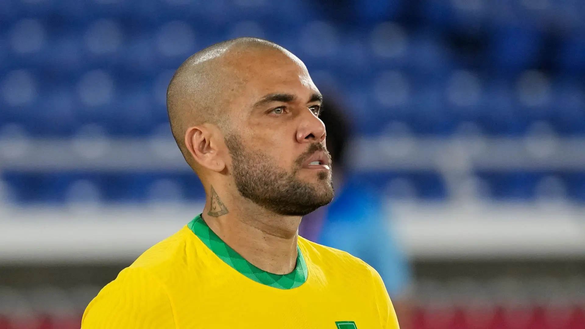 Dani Alves admite ter mantido relações sexuais com jovem que o acusou de violação foto