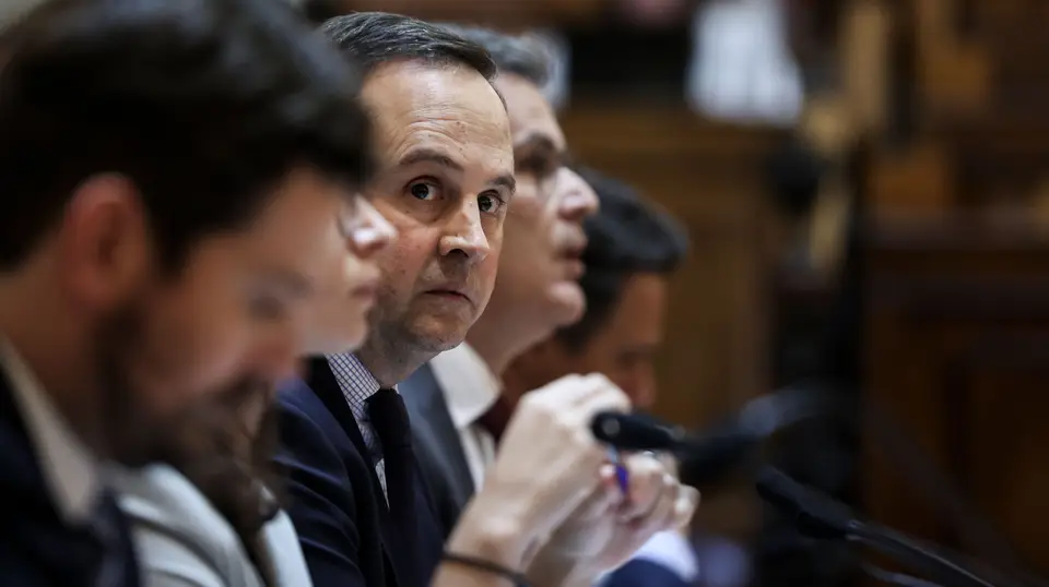 O ministro das Finanças, Fernando Medina, durante a Comissão de Orçamento e Finanças, no âmbito do Programa de Estabilidade 2023-2027, na Assembleia da República, em Lisboa