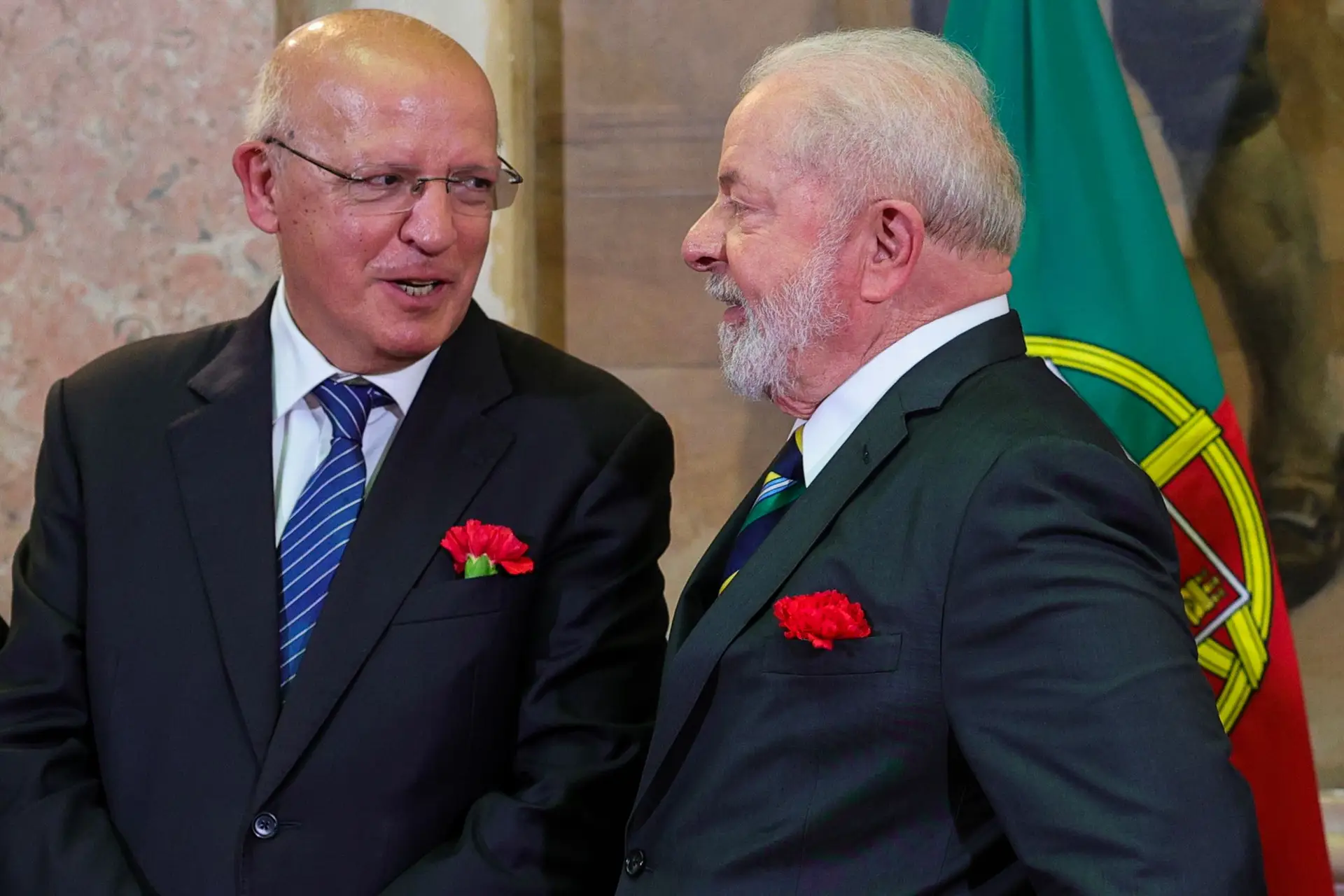 Santos Silva caracteriza Lula como um defensor da democracia