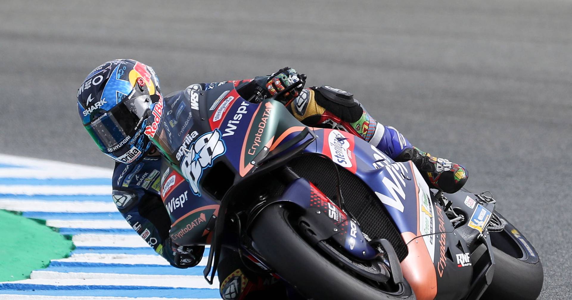 MotoGP: Miguel Oliveira abandona corrida - SIC Notícias