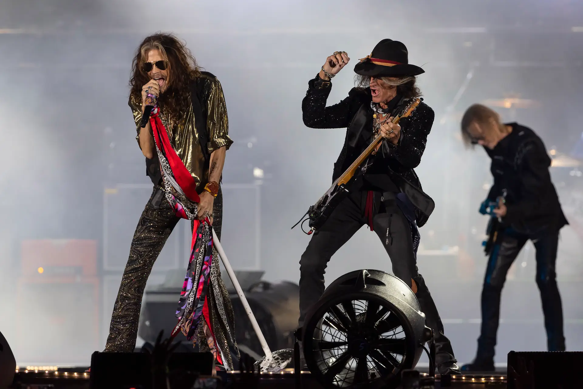 "Peace Out": Aerosmith diz adeus aos fãs numa "última" digressão