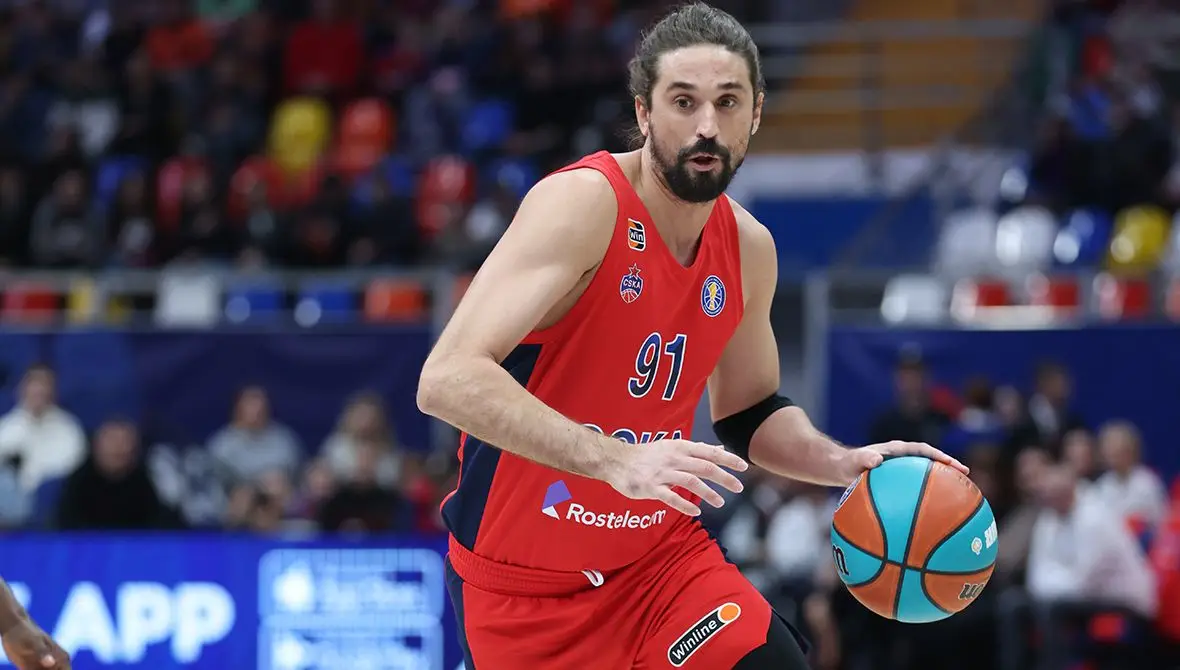 Alexey Shved, basquetebolista russo.