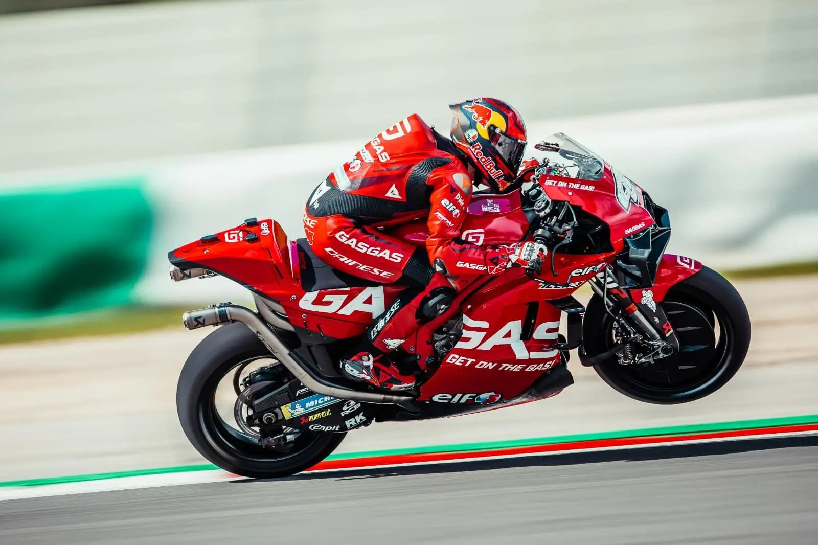 MotoGP: Miguel Oliveira foi quinto na corrida sprint do GP de Espanha - SIC  Notícias