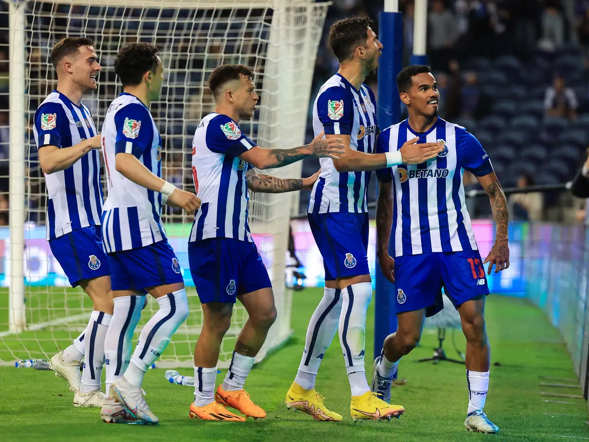 Final da Taça de Portugal: os principais lances do SC Braga-FC Porto - SIC  Notícias