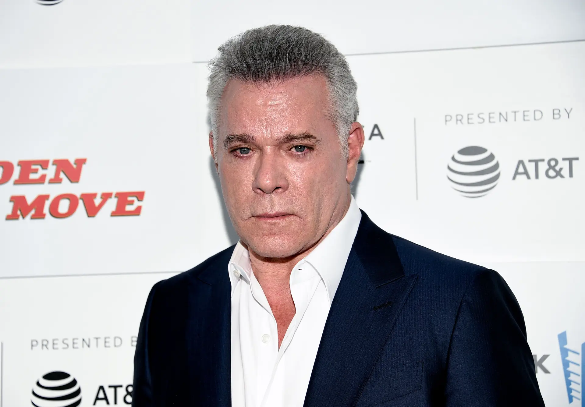 Revelada a causa de morte do ator Ray Liotta SIC Notícias