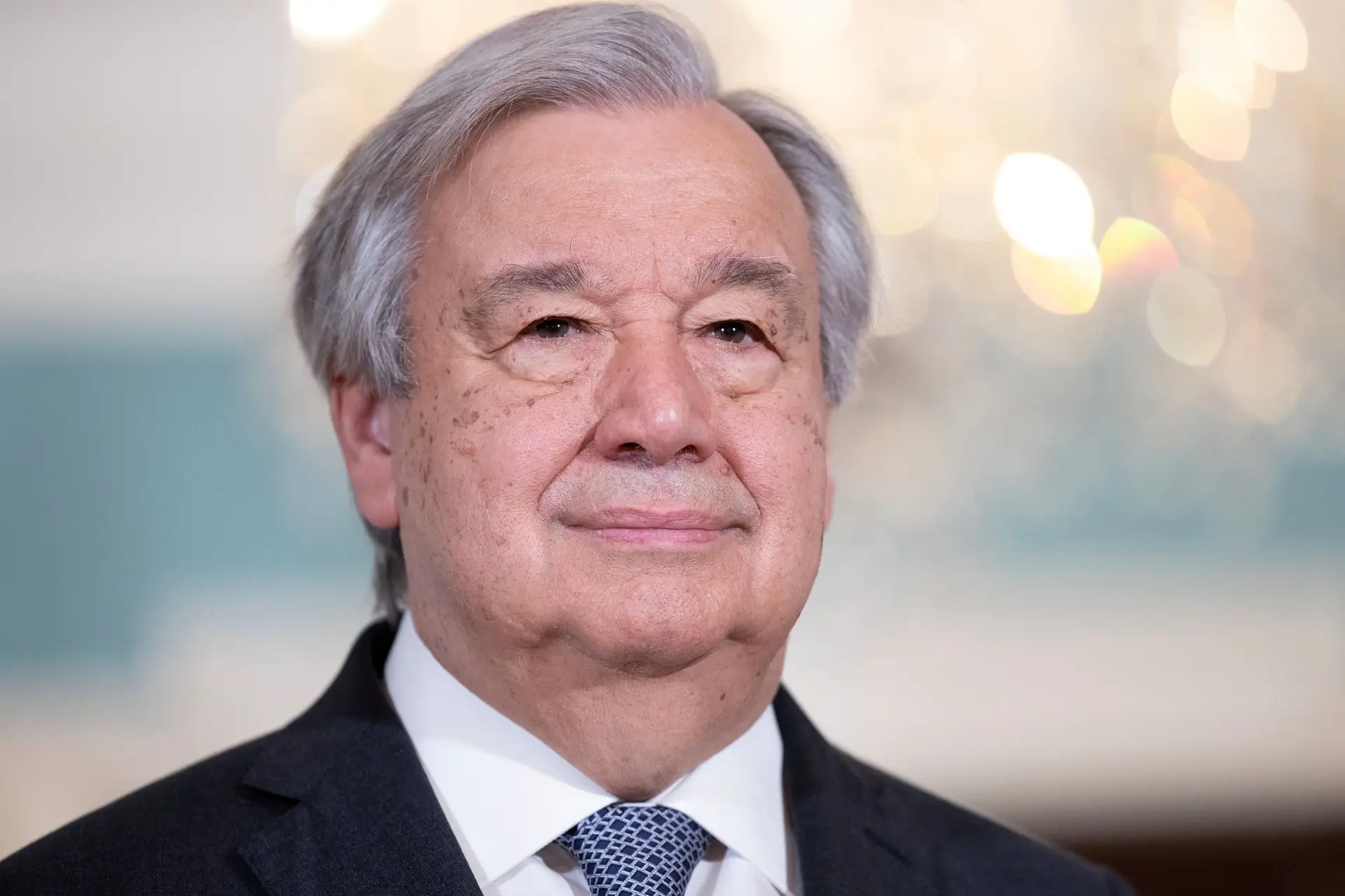 António Guterres Recebe Prémio Europeu Carlos V Em Espanha - SIC Notícias