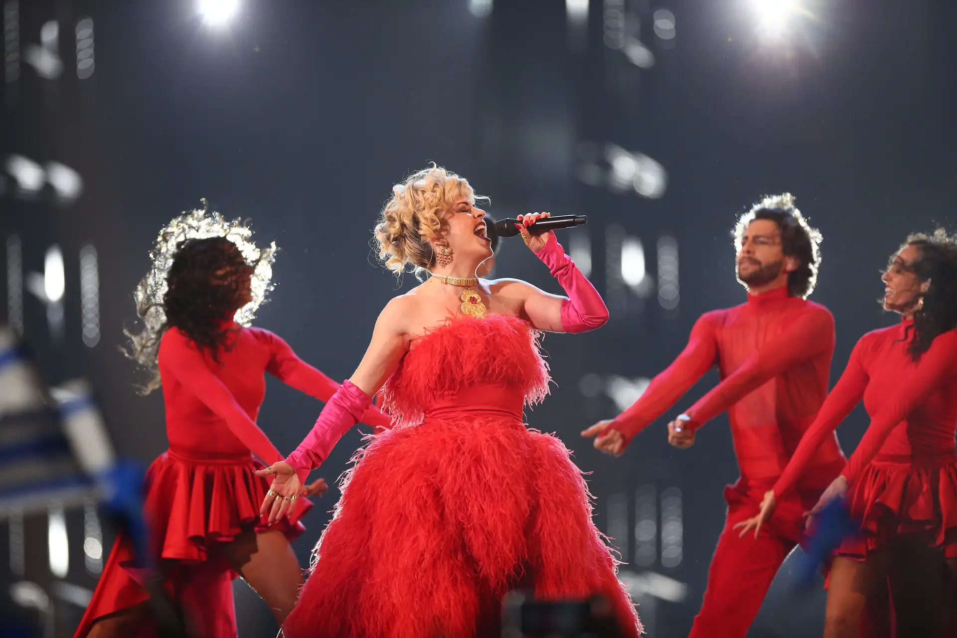 A artista portuguesa Mimicat na semi-final do Festival Eurovisão da Canção 
