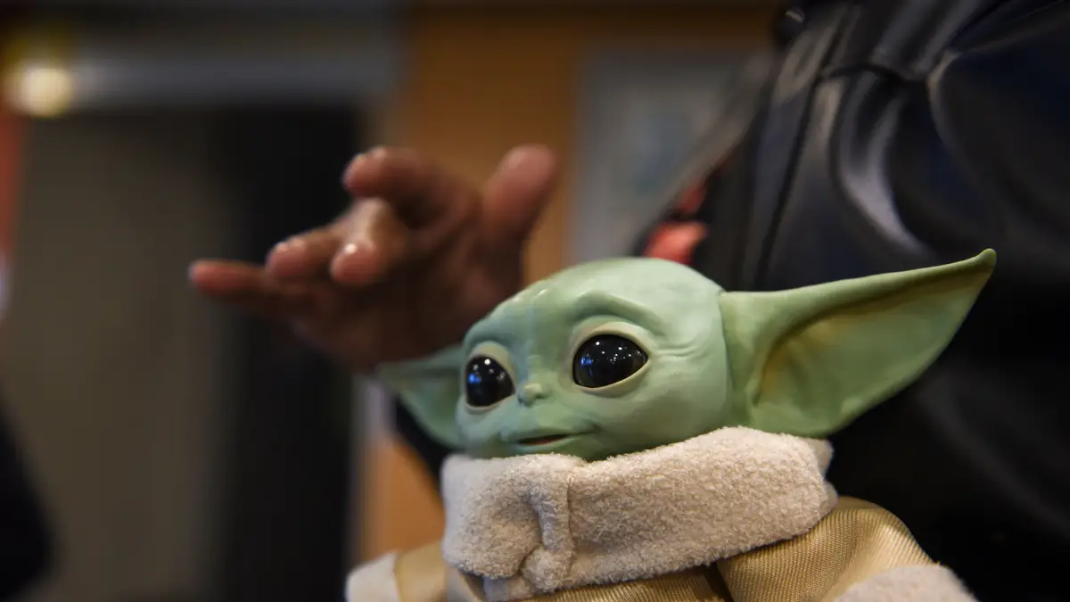 Baby Yoda, um dos mais celebrados personagens da Guerra das Estrelas.