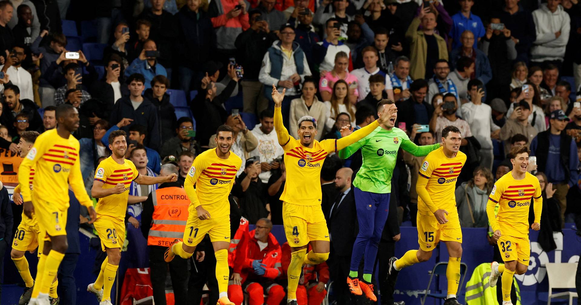 Barcelona sagra-se campeão de Espanha - SIC Notícias