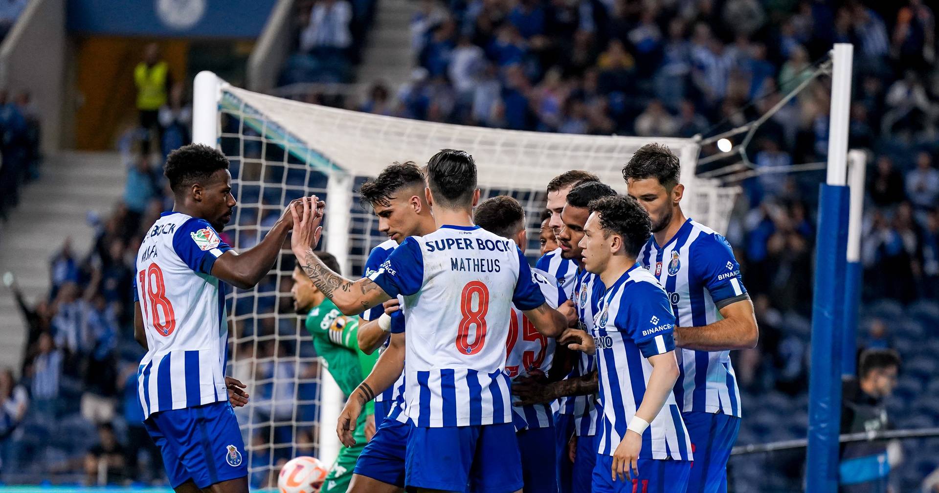 Vitória ao cair do pano, UEFA Champions League