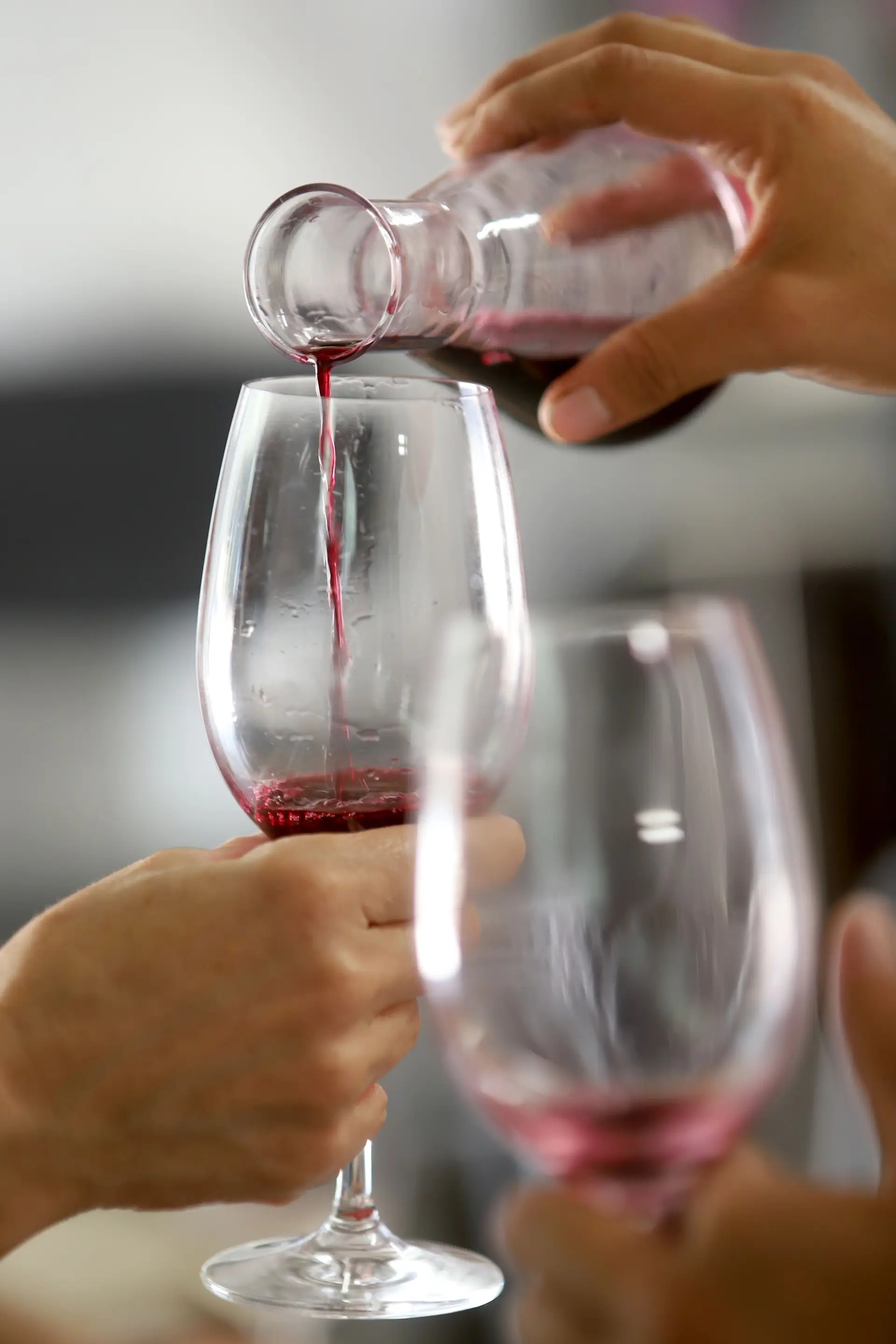 Exportações de vinho estão a cair em valor e volume, mas vendas para a Rússia aumentam