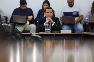 TAP: PS chumba acesso da comissão a comunicações entre Galamba, Costa e Mendonça Mendes