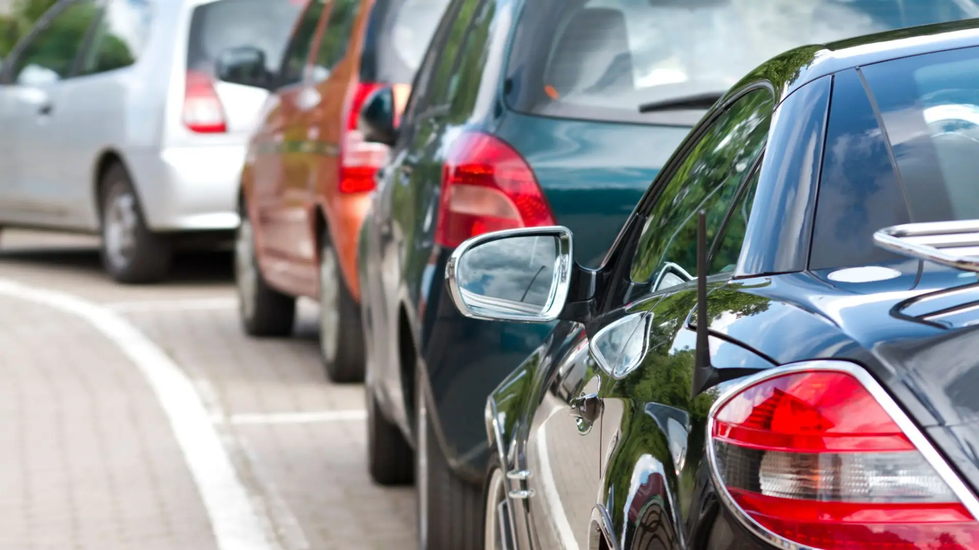 João criou uma app para denunciar estacionamentos proibidos. Até a