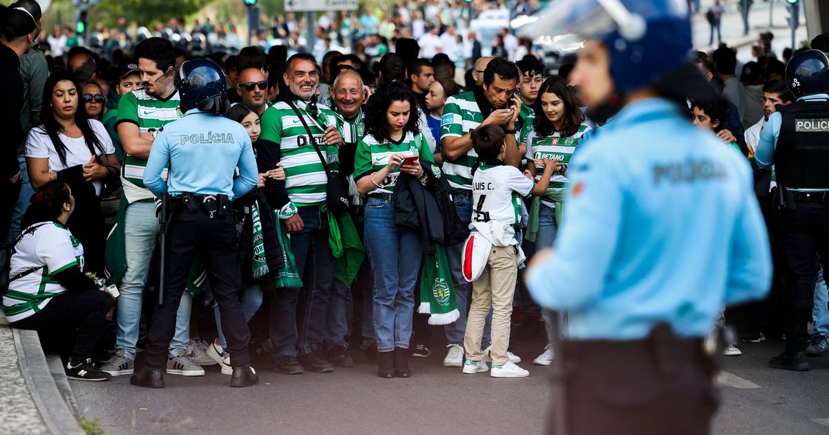 Dérbi no trânsito: jogo entre Sporting e Benfica provoca condicionamentos nas imediações de Alvalade
