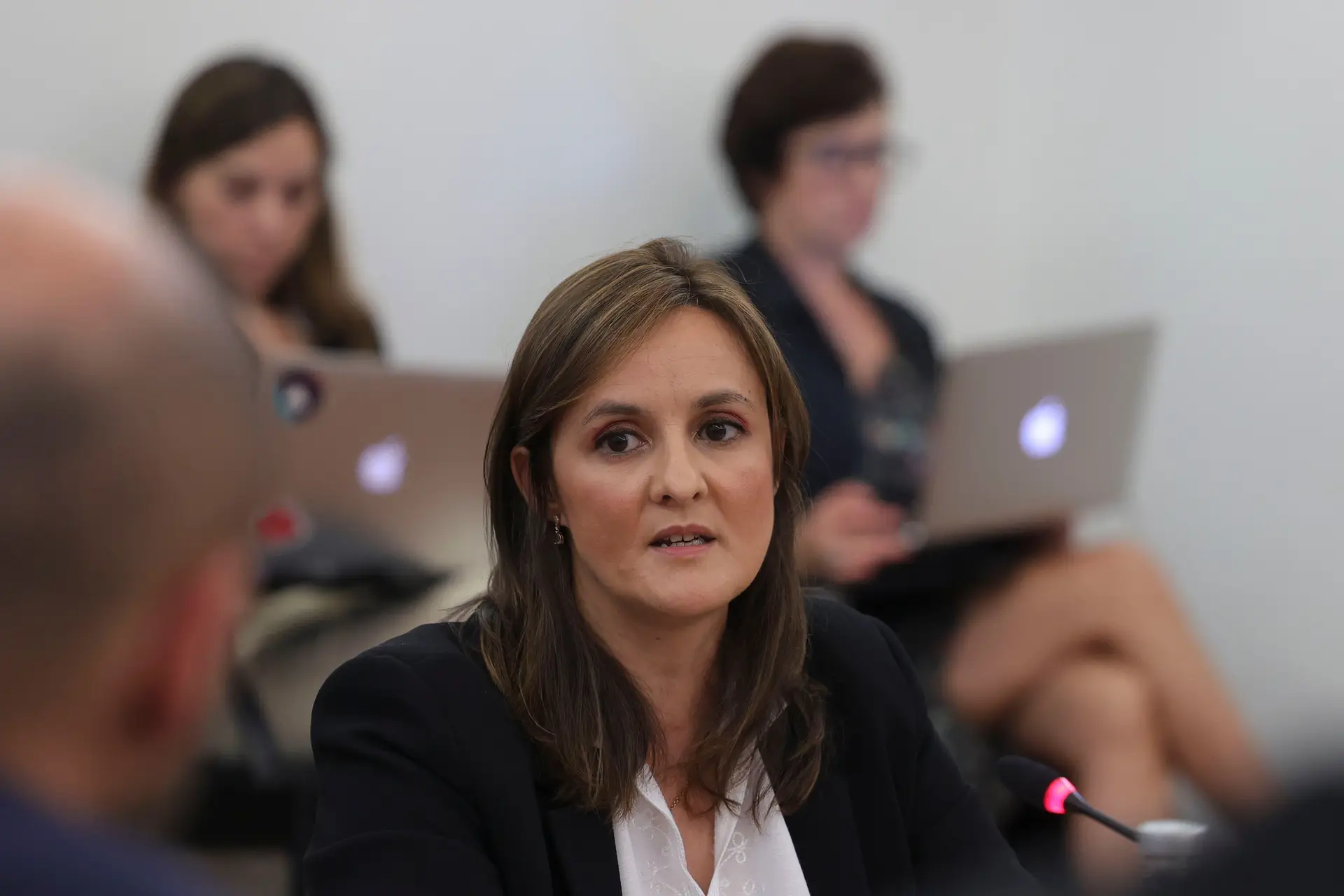 Ministério não tinham informação sobre respaldo jurídico para valor da indemnização a Alexandra Reis
