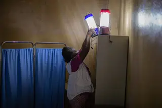 O medo de quem vive encurralado pela violência no Haiti