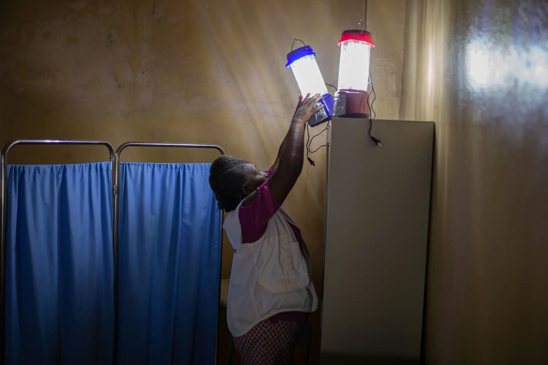 O medo de quem vive encurralado pela violência no Haiti