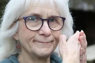 Jo Cameron não sente dor e os cientistas já encontraram uma explicação