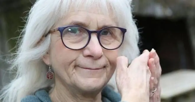 Jo Cameron não sente dor e os cientistas já encontraram uma explicação