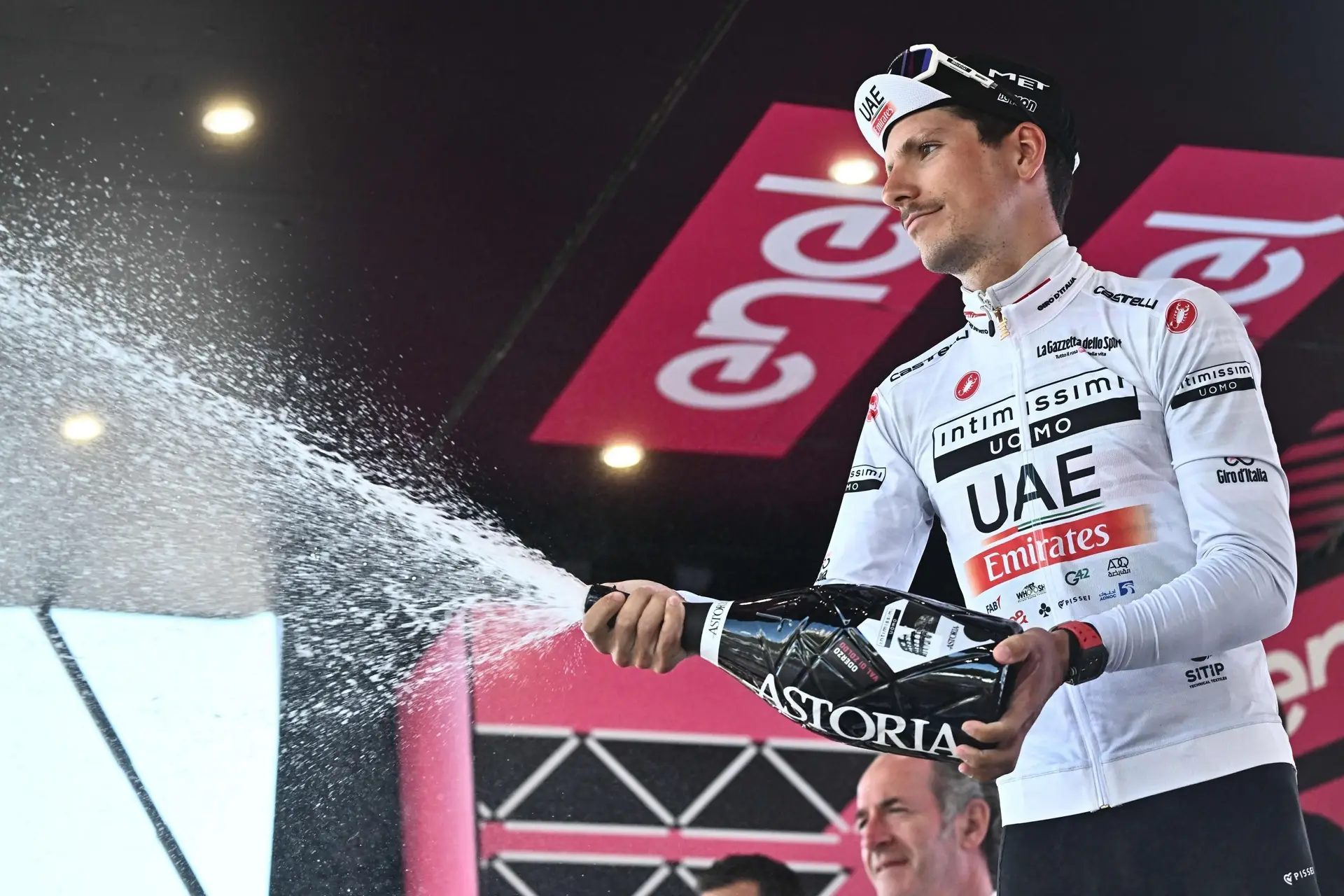 João Almeida vai ser o primeiro português no pódio do Giro d'Itália