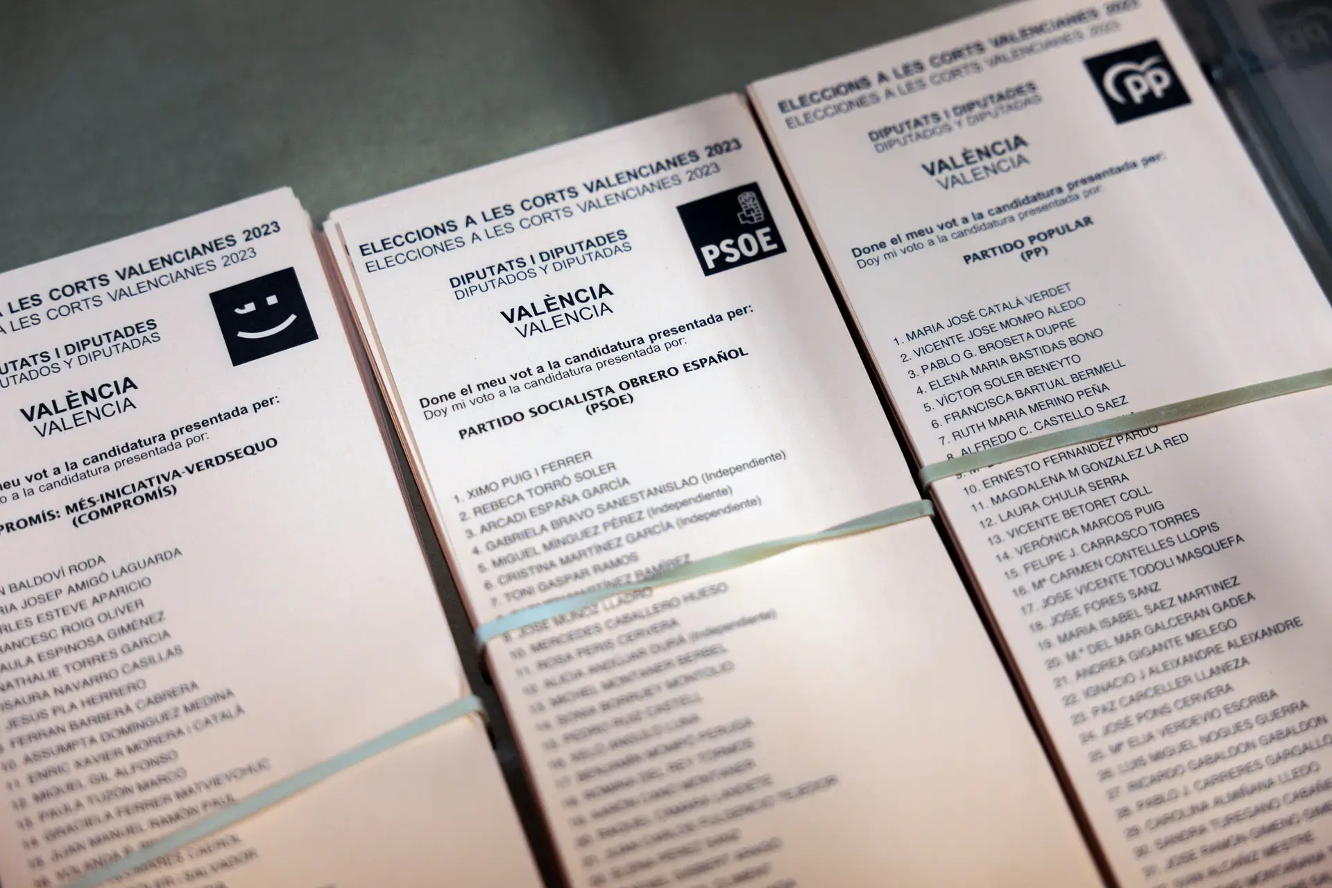 Eleições regionais em Espanha: extrema-direita assume funções em 140 municípios