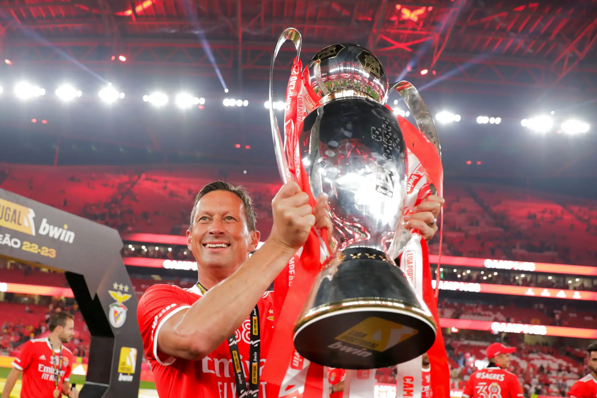 "O campeão voltou": o mundo destaca o título do Benfica