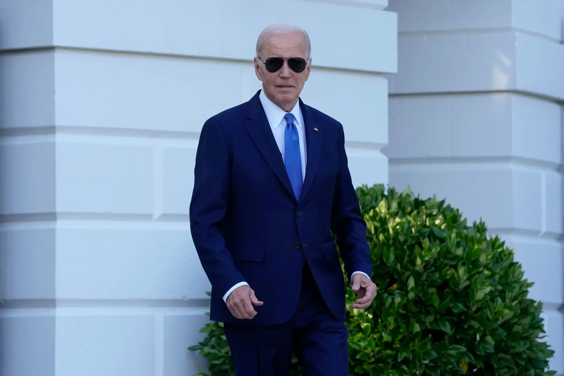 Republicanos chegam a "acordo de princípio" com Biden sobre teto da dívida