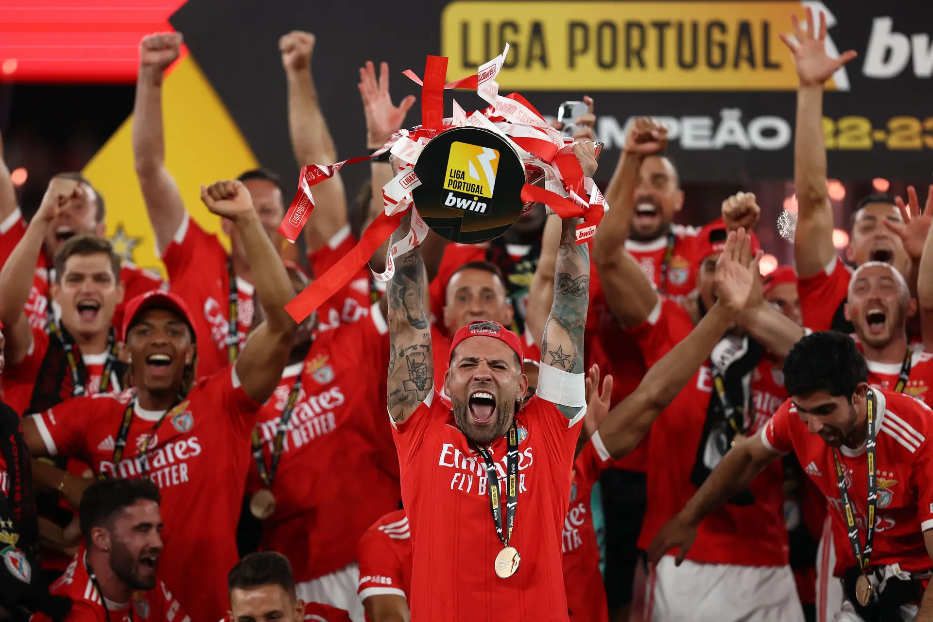 SIC transmite excerto da série “Eu amo o Benfica” produzida pelo