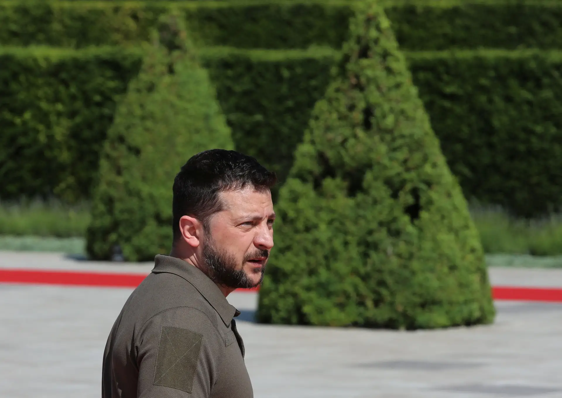 Volodymyr Zelensky na cimeira da Comunidade Política Europeia, em Bulboaca, Moldávia