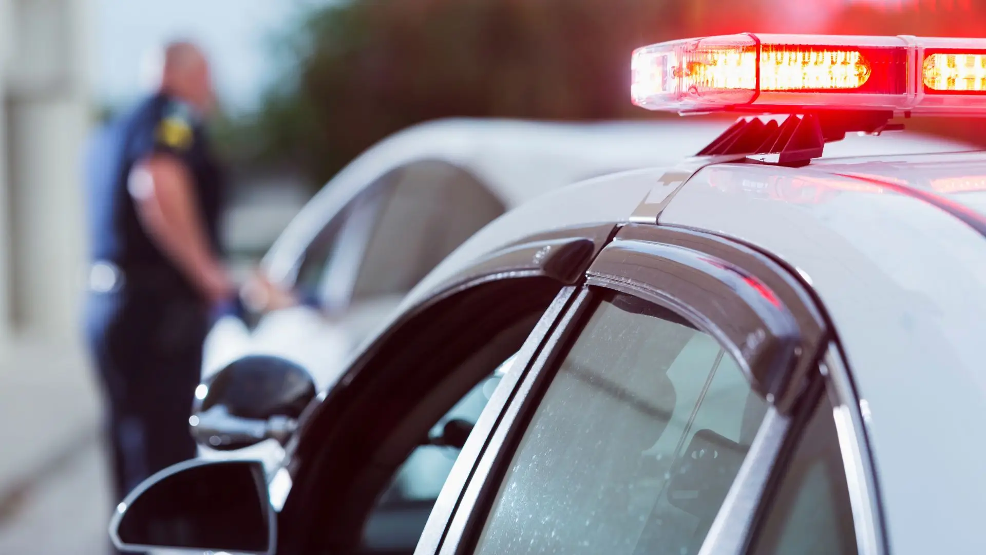 Polícia e agressor morrem na sequência de confronto entre vizinhos em Espanha