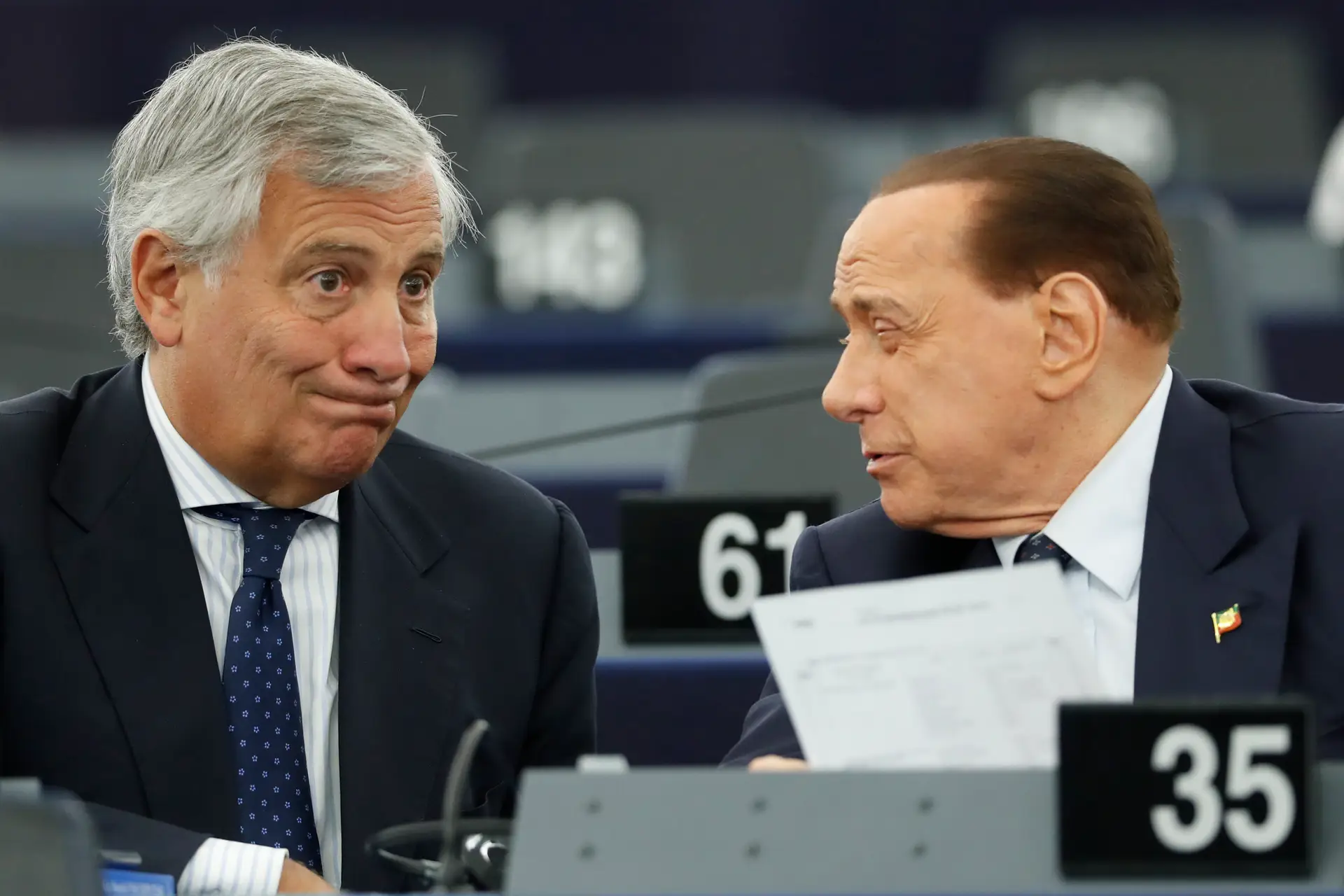 MNE italiano interrompe viagem aos Estados Unidos após a morte de Berlusconi