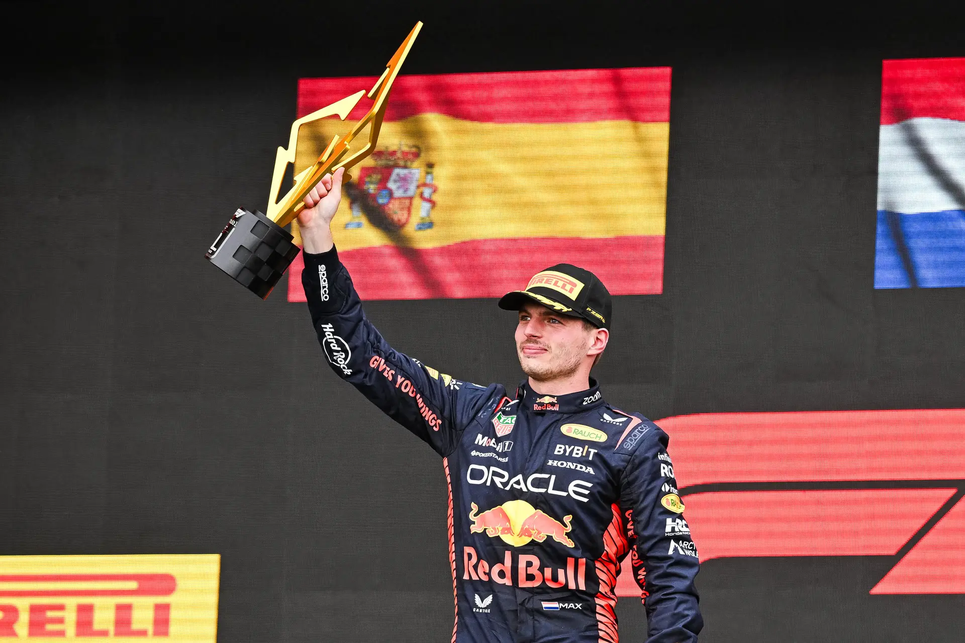 Verstappen vence GP do Canadá de F1 e dispara no campeonato