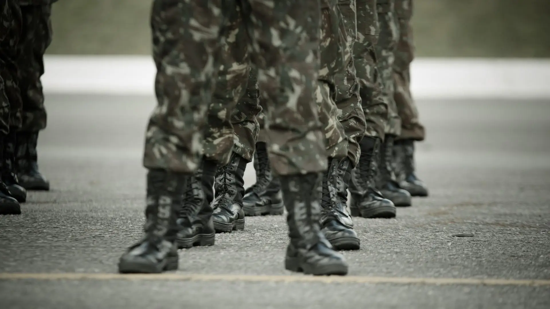 Militares ameaçam com protestos se o Governo aumentar as forças de segurança