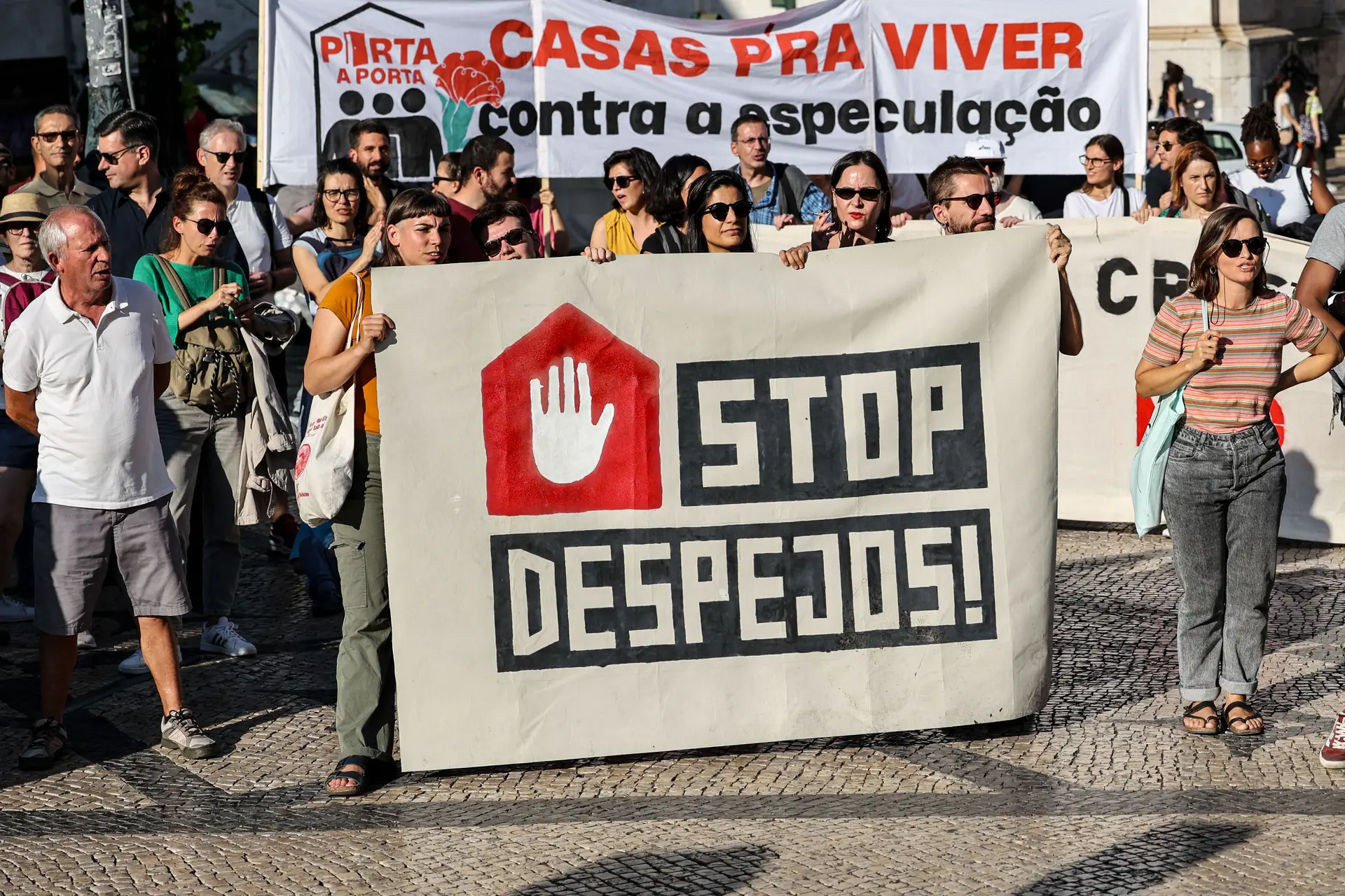 Protesto "O + Habitação não serve a população!", em Lisboa