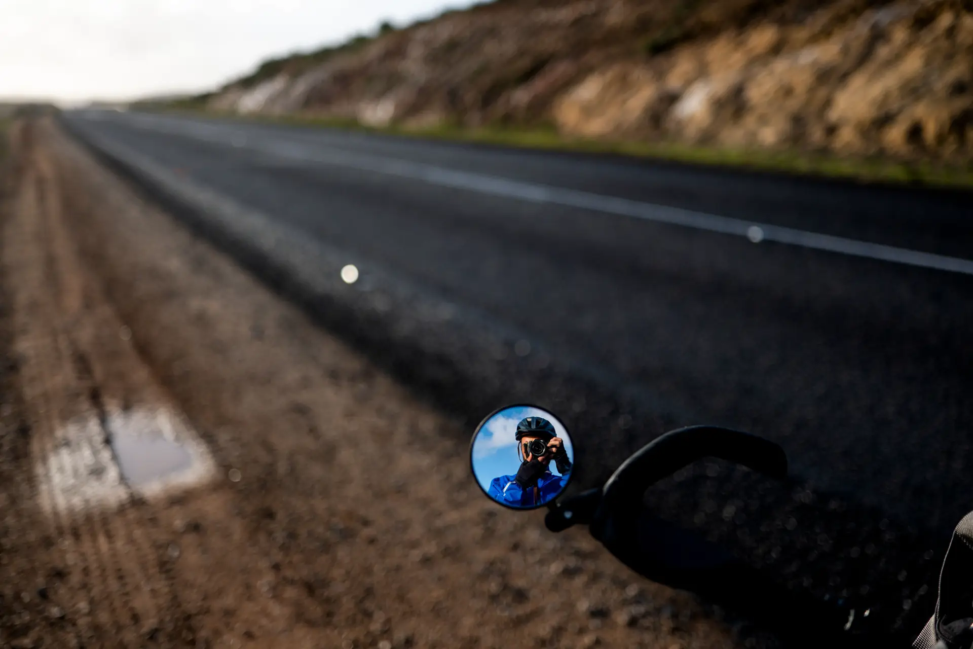 Atravessar África de bicicleta elétrica: uma semana, 700 quilómetros, um país