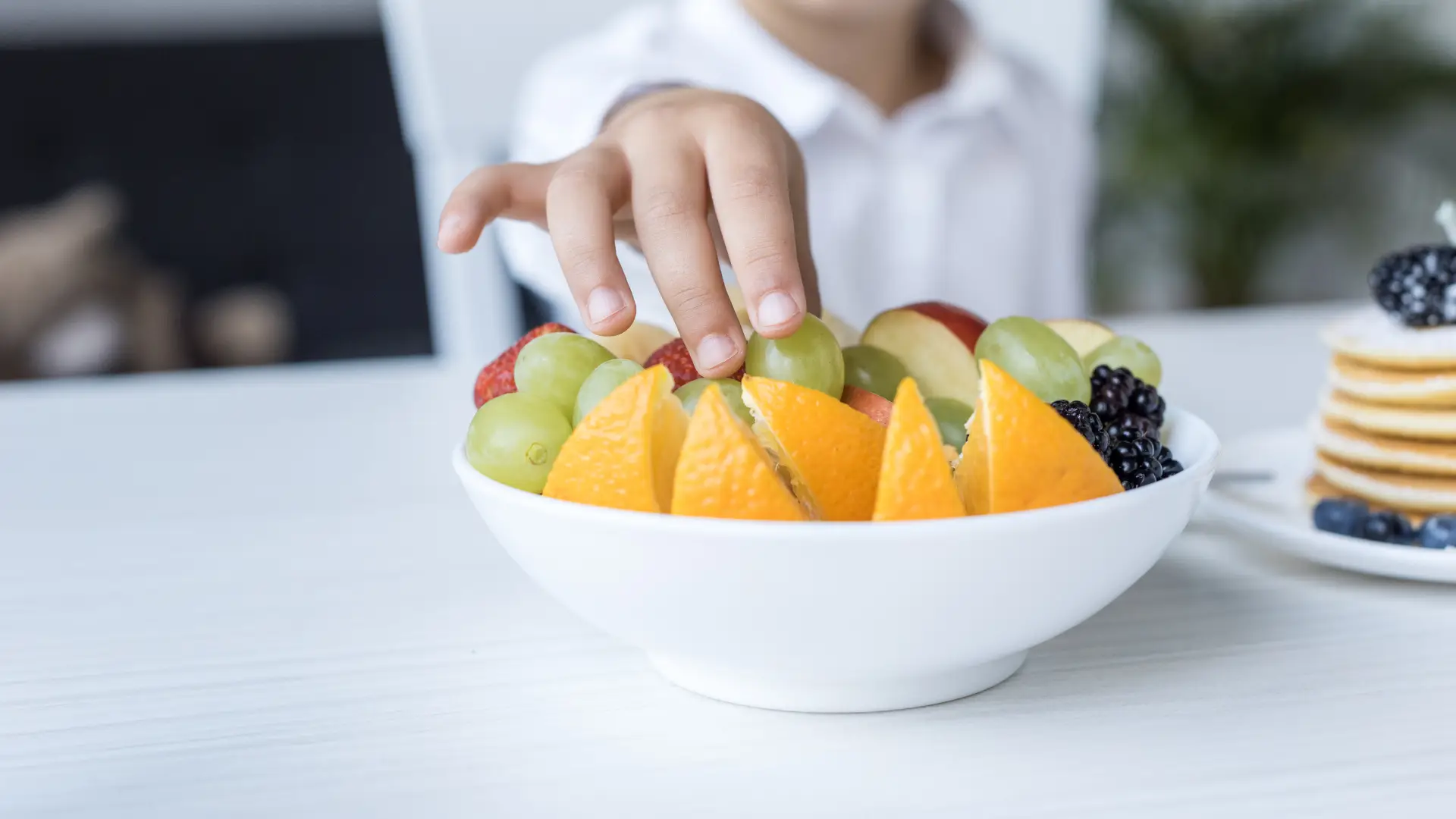 Portugueses desperdiçam mais comida no verão, sobretudo fruta