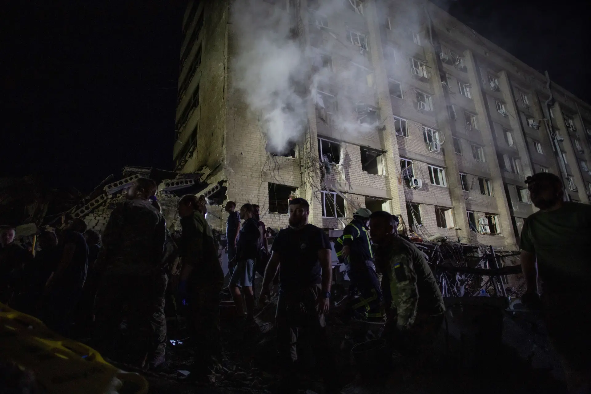 Pelo menos seis mortos em bombardeamento russo contra Donetsk
