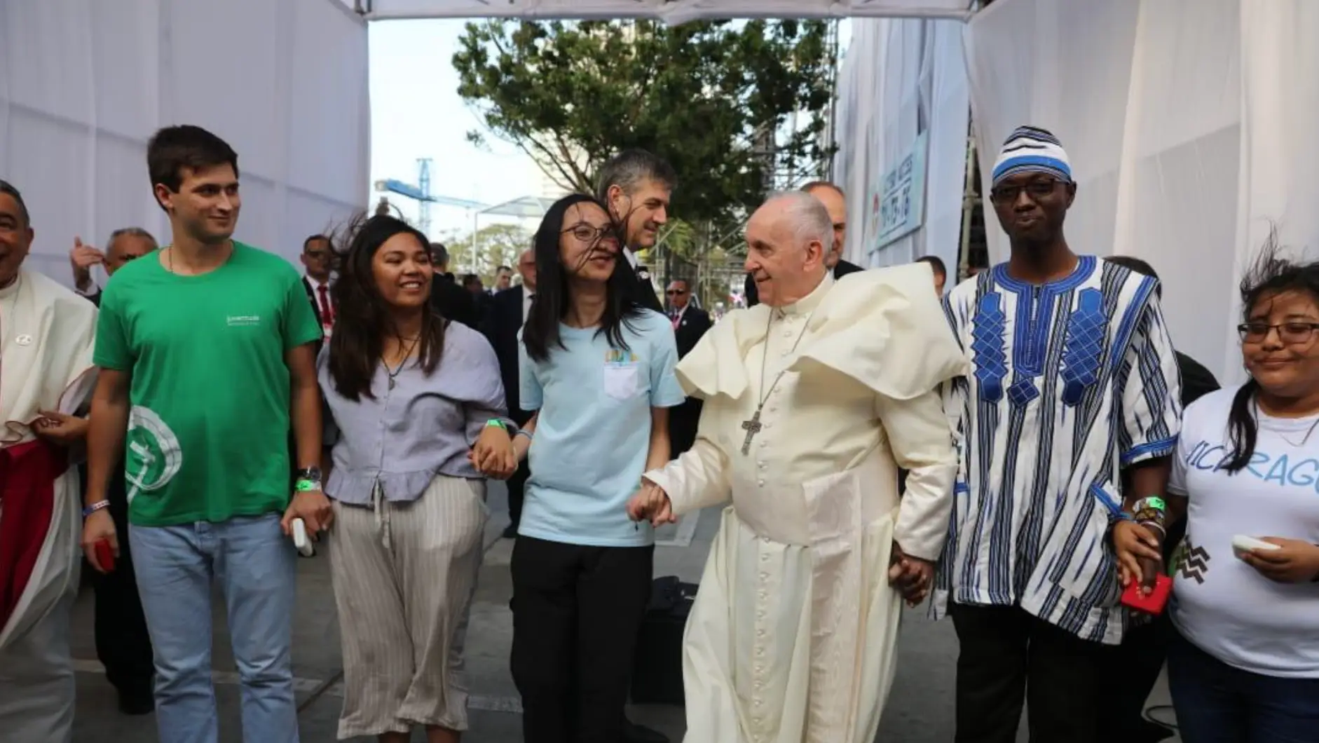 Joaquim, o jovem que lanchou com o Papa e é “veterano” da JMJ - SIC Notícias