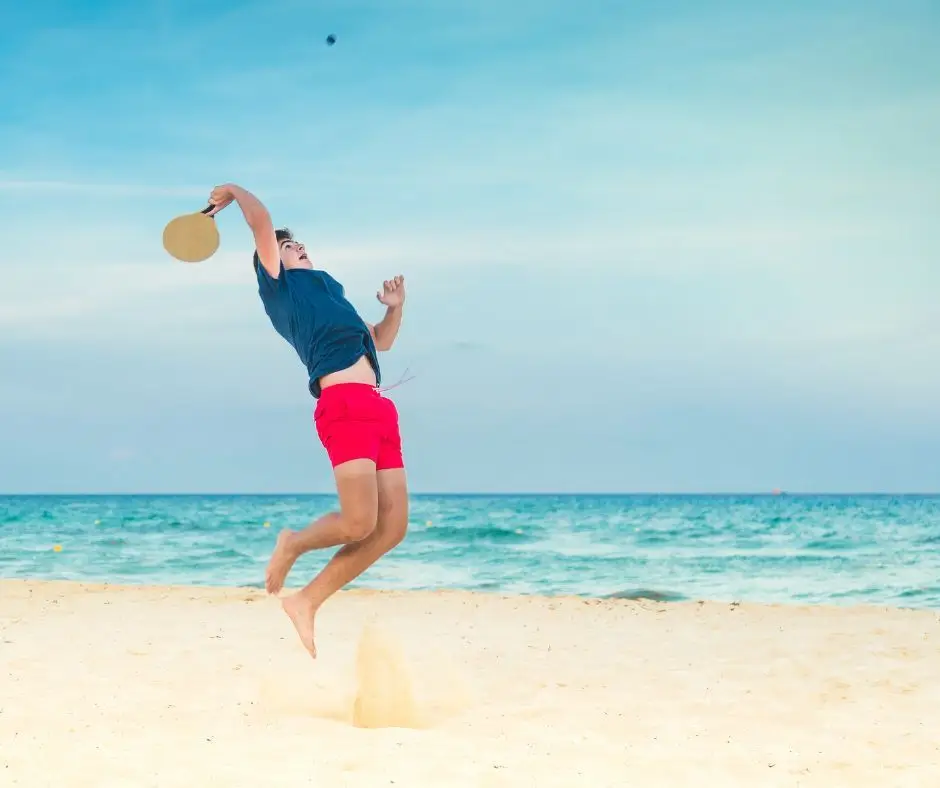 Música, cães, bolas: saiba o que não pode fazer na praia - SIC Notícias