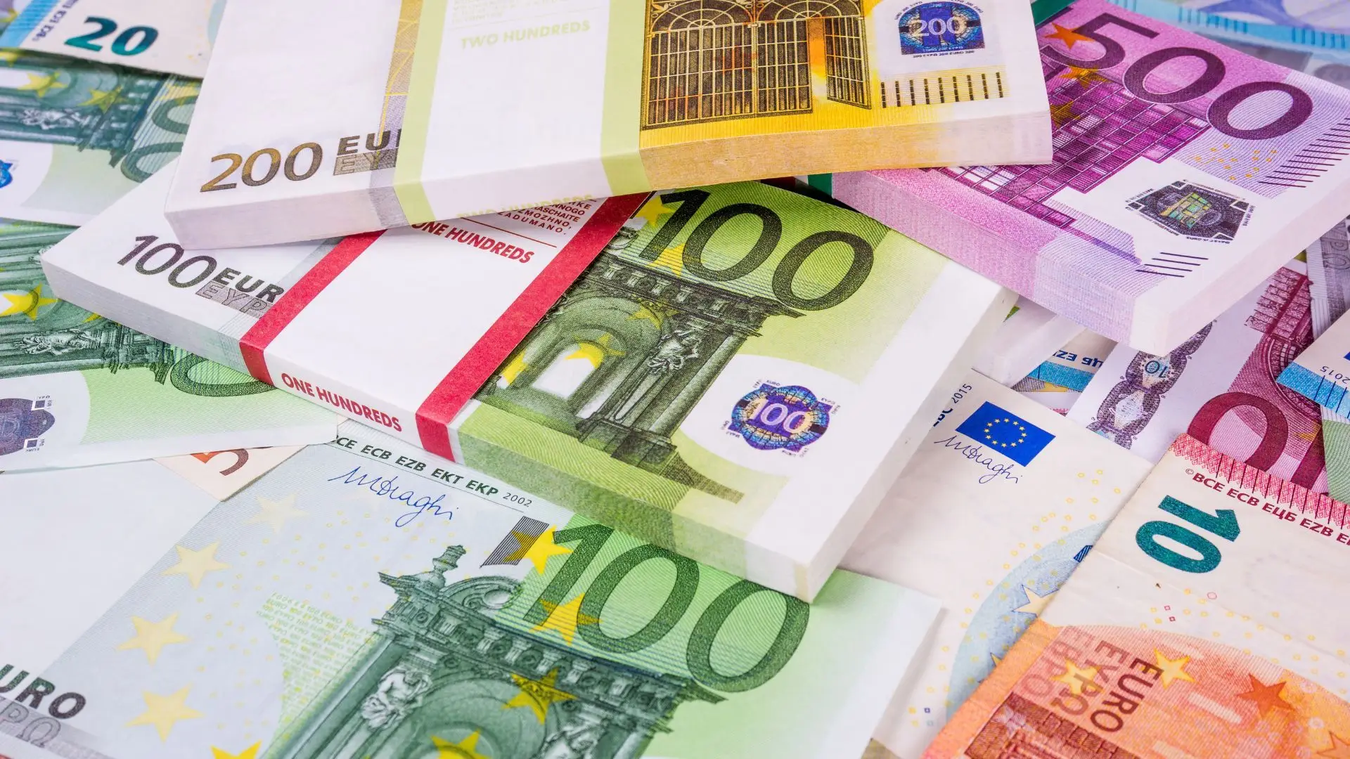 Inflação abranda em julho para 3,1%