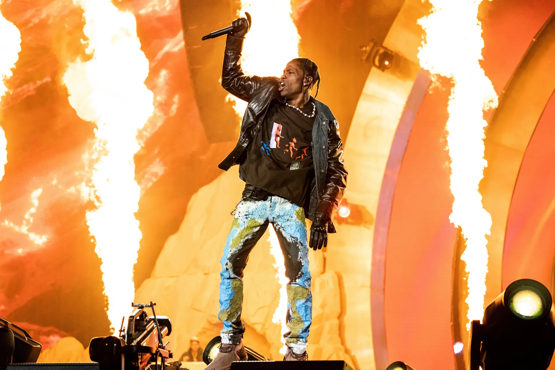 Travis Scott em concerto no Astroworld Music Festival, em Houston.