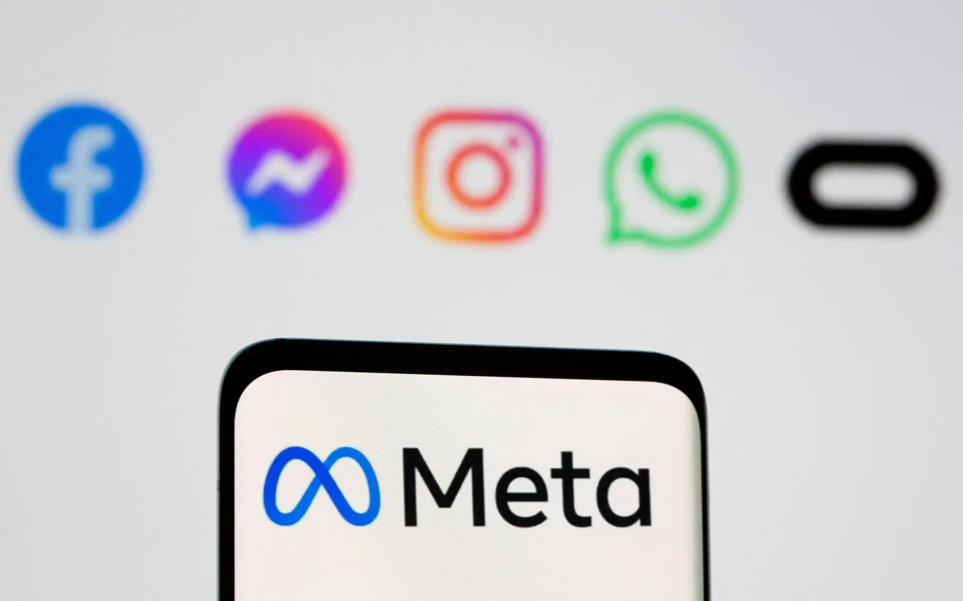 Meta apresenta lucro em alta de 35% para 16,6 mil milhões de dólares