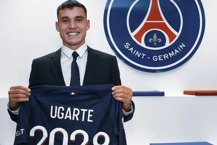 Ugarte assina pelo Paris Saint-Germain até 2028