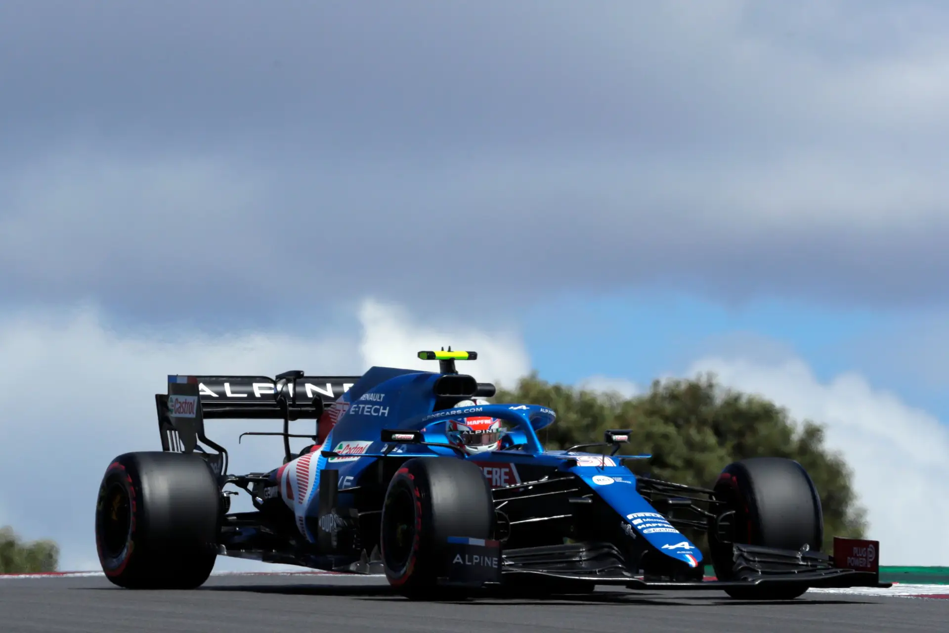 Carro da Alpine em ação no AIA, no GP de Portugal de 2021