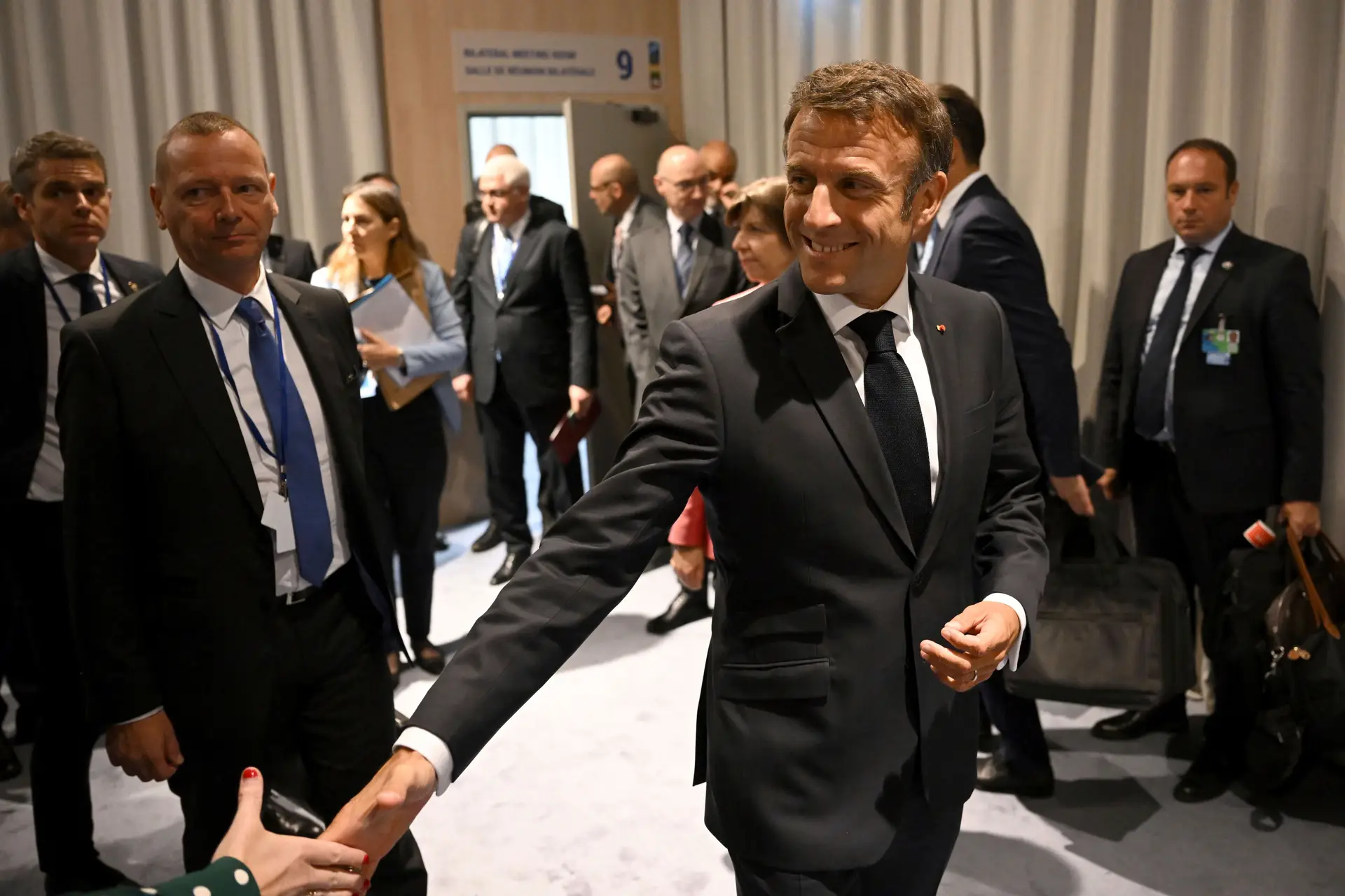 França vai enviar mísseis de longo alcance à Ucrânia, Rússia diz que "é um erro"