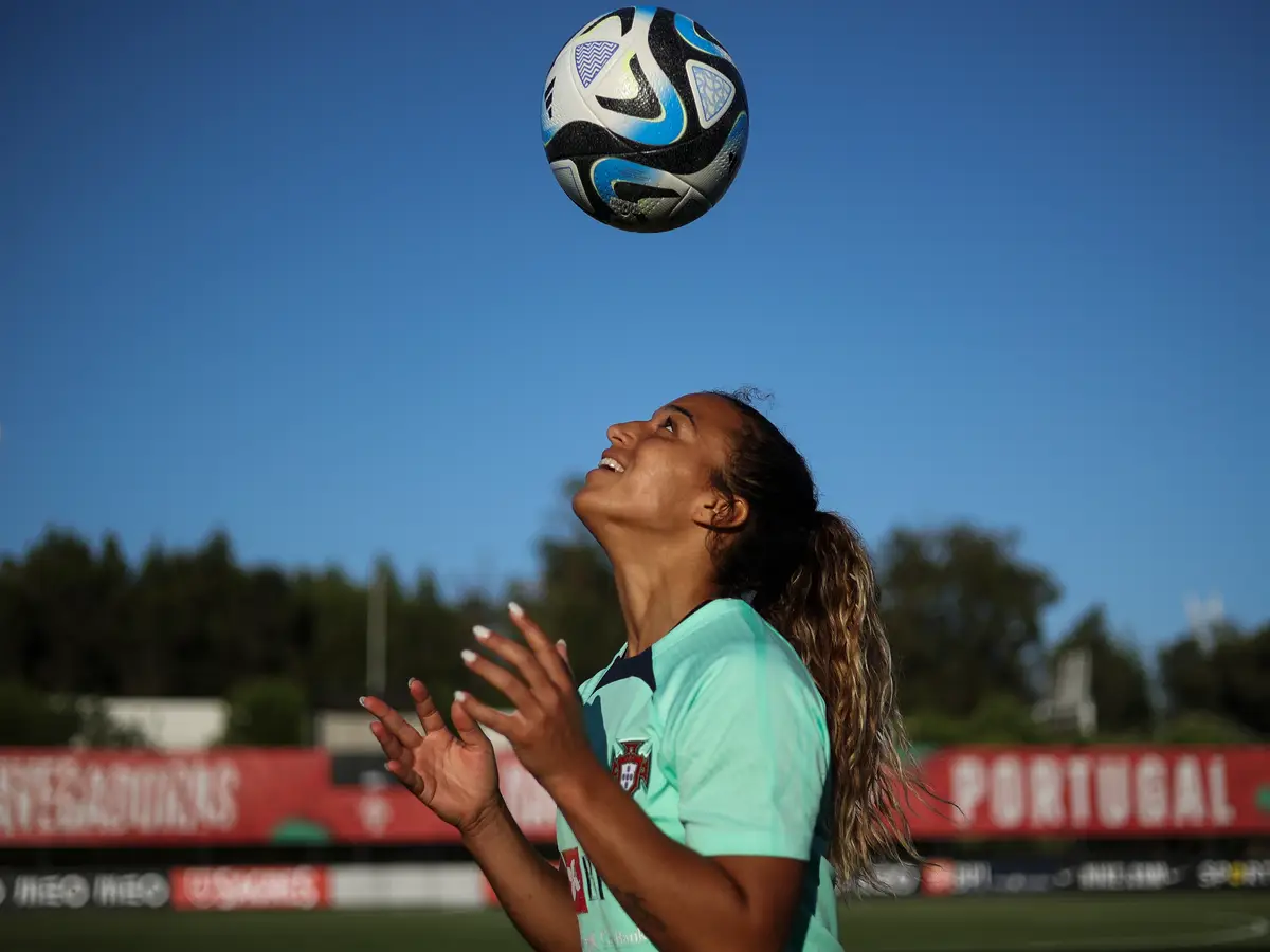 Mundial feminino arrancou festivo em Auckland, após tiroteio matinal -  Mundial Futebol Feminino - SAPO Desporto