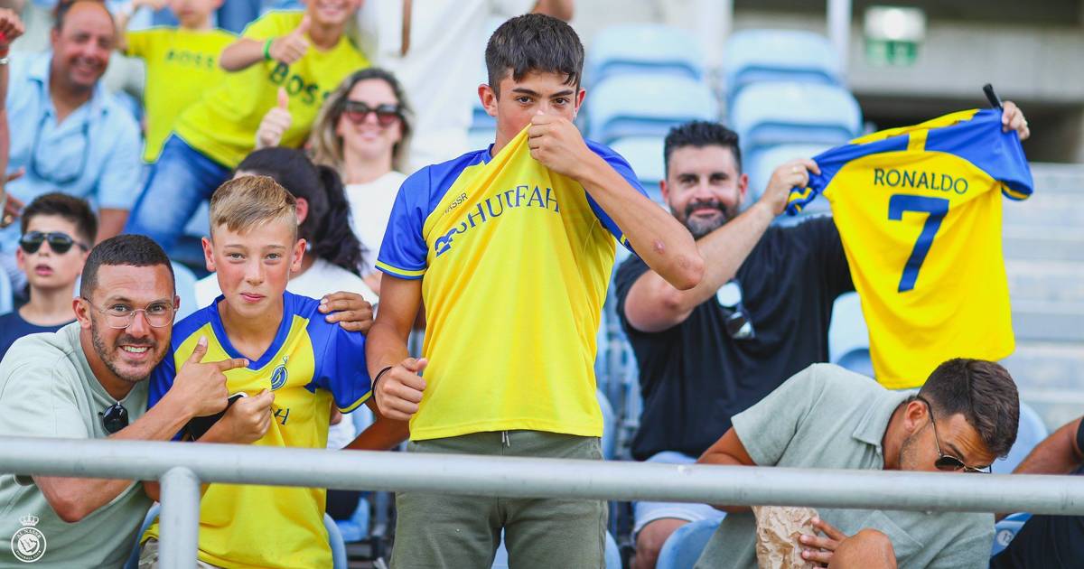 "É como um sonho": turistas de vários países chegam ao Algarve só para ver Ronaldo
