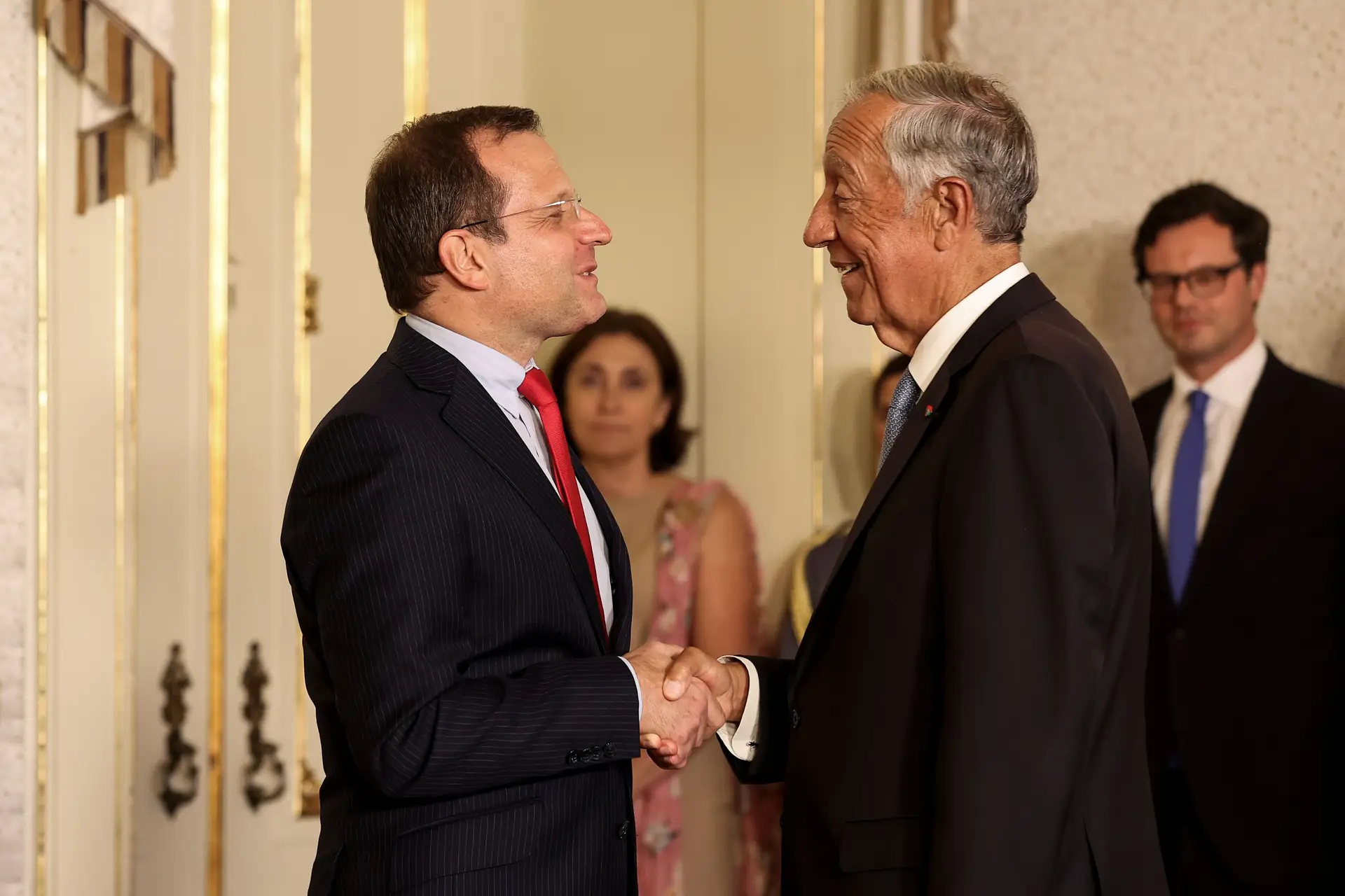 Já tomou posse o novo secretário de Estado da Defesa, Carlos Lopes Pires